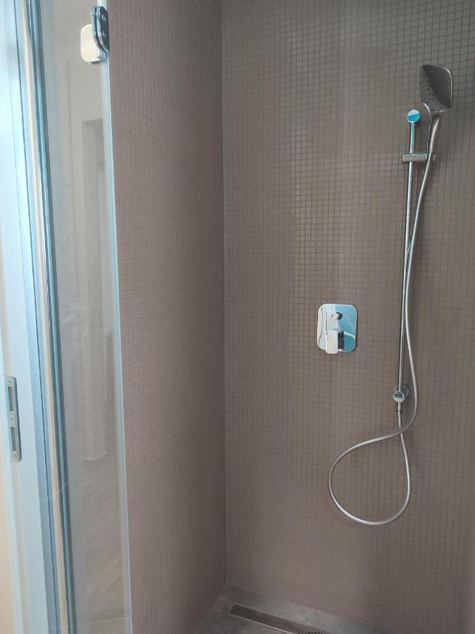 Voeroesko Apartmanhaz Balatonalmadi Exterior photo