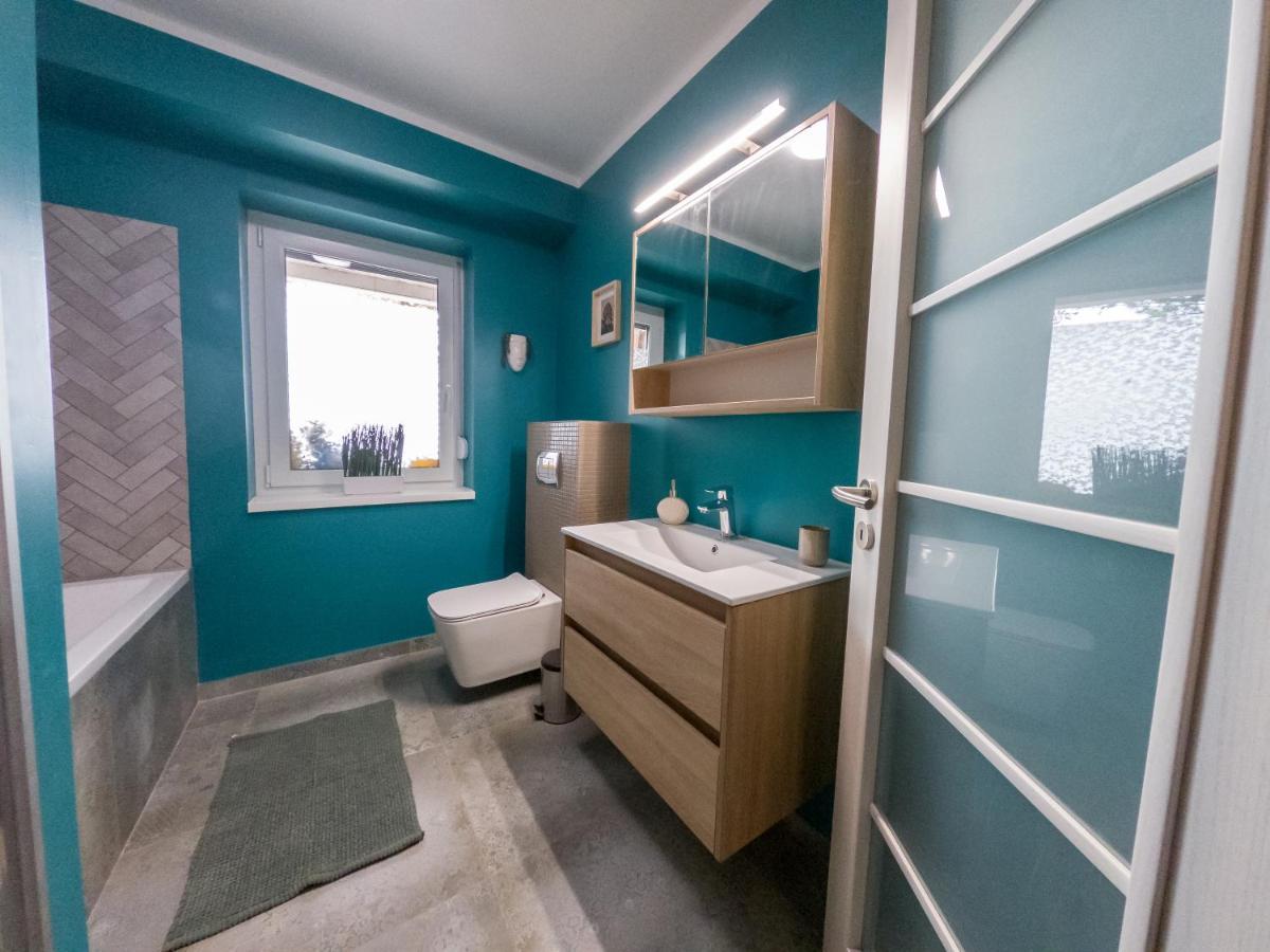 Voeroesko Apartmanhaz Balatonalmadi Exterior photo